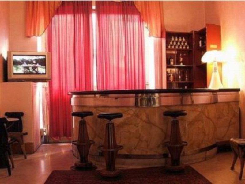 Hotel Spagna Ex Deco Флоренция Экстерьер фото